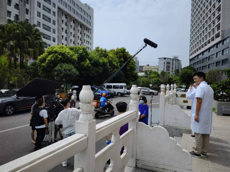 红星区广告片拍摄公司低成本实现高规格制作的诀窍